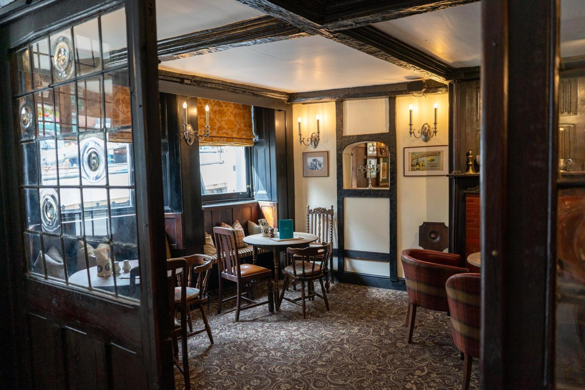 The Royal Lion Hotel Lyme Regis Bagian luar foto